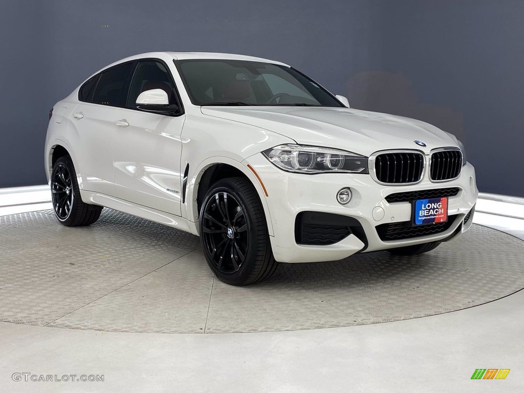 2018 X6 sDrive35i - Alpine White / Coral Red/Black photo #38