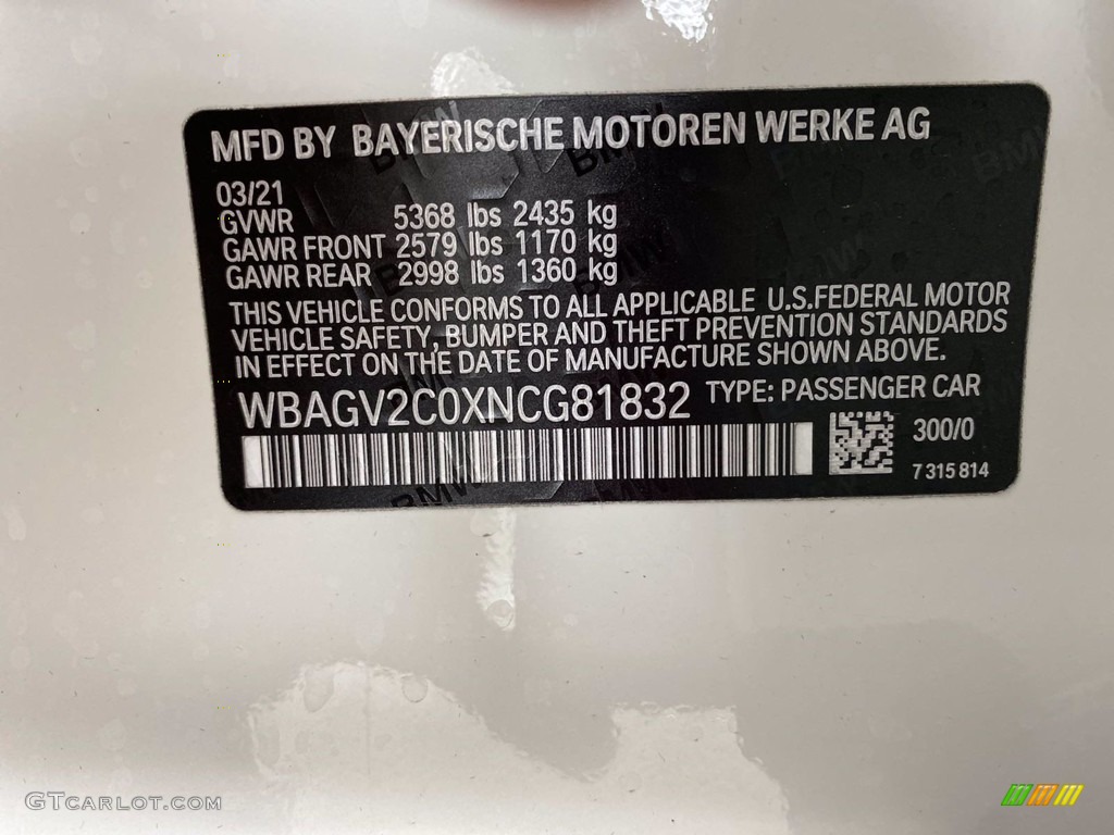 2022 8 Series Color Code 300 for Alpine White Photo #141827534