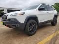 2017 Bright White Jeep Cherokee Trailhawk 4x4  photo #2