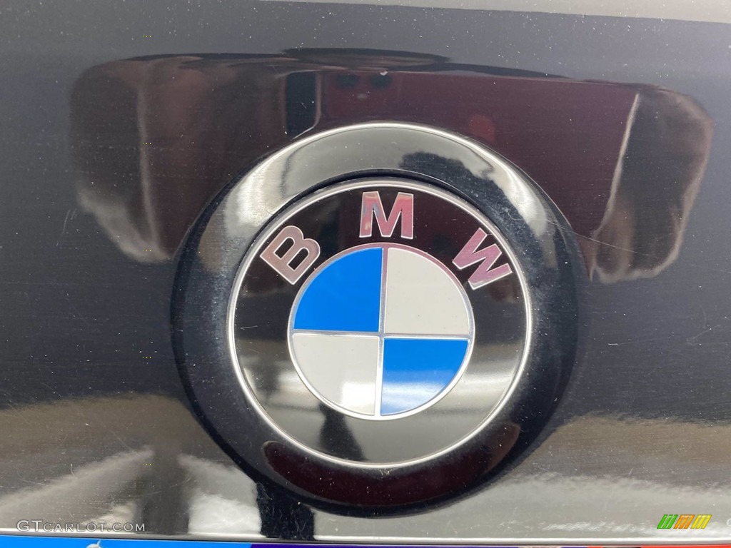 2018 3 Series 320i Sedan - Jet Black / Black photo #10