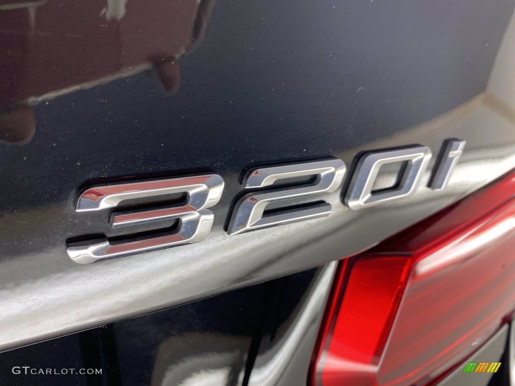 2018 3 Series 320i Sedan - Jet Black / Black photo #11