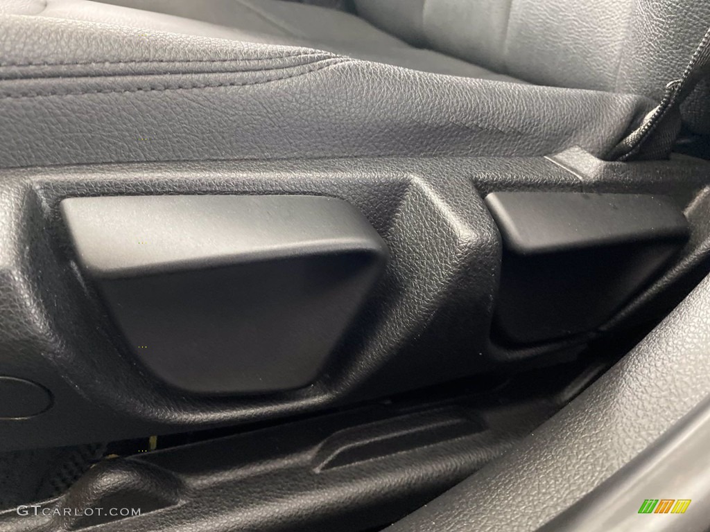 2018 3 Series 320i Sedan - Jet Black / Black photo #15