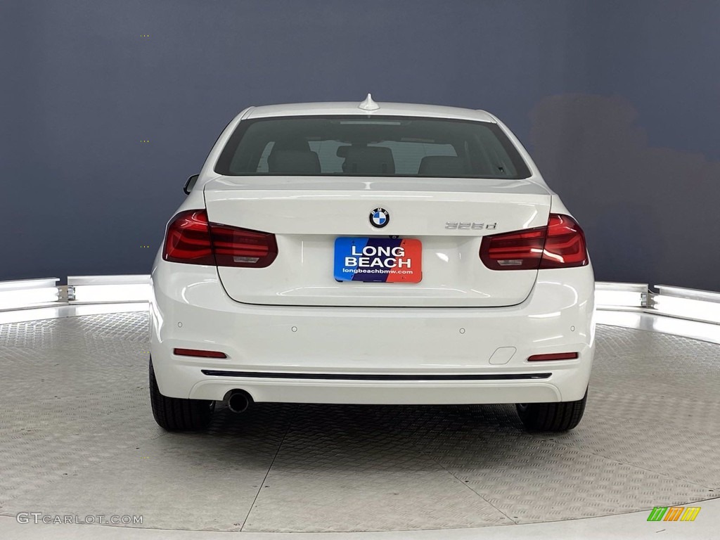 2018 3 Series 328d xDrive Sedan - Alpine White / Black photo #4