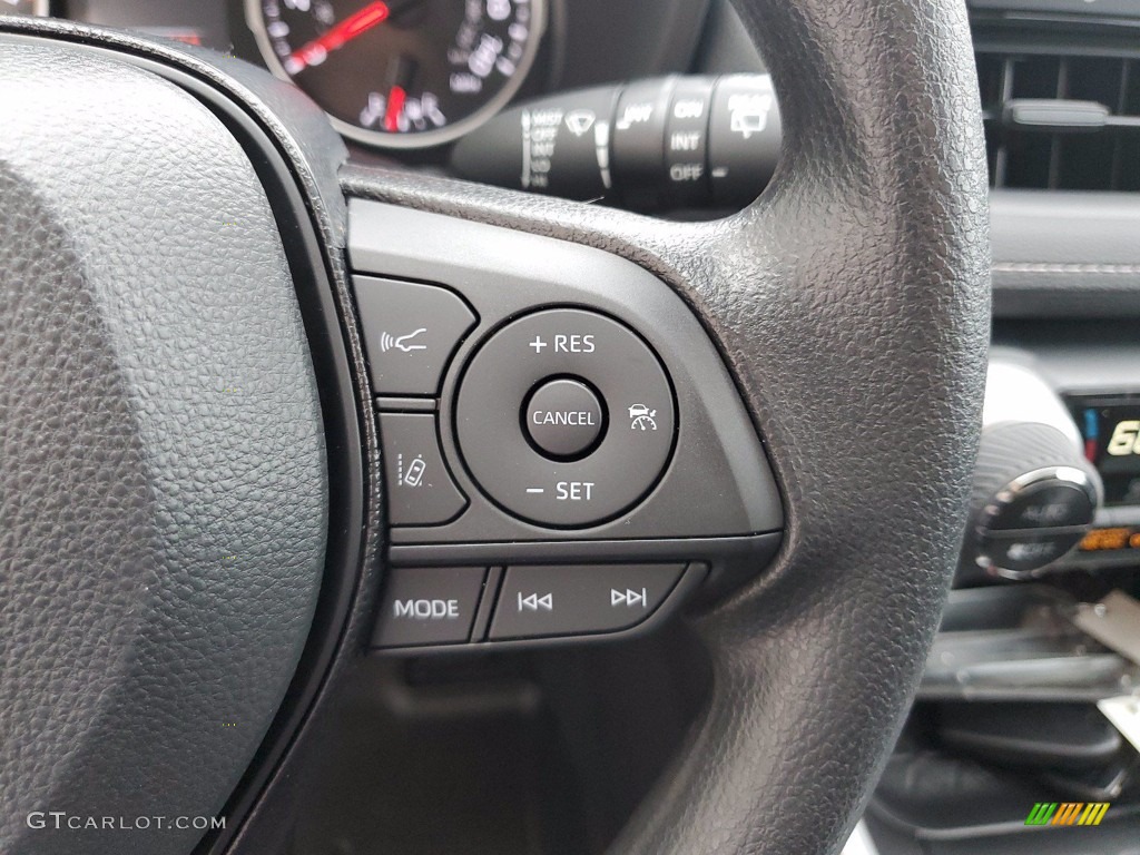 2021 RAV4 XLE - Midnight Black Metallic / Black photo #17