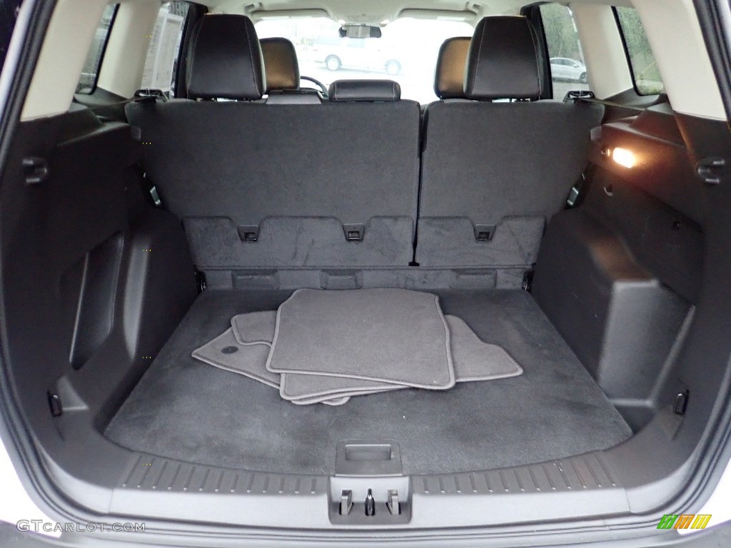 2018 Escape SE 4WD - Oxford White / Charcoal Black photo #4