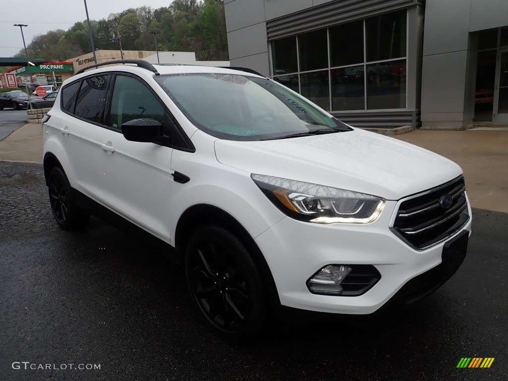 2018 Escape SE 4WD - Oxford White / Charcoal Black photo #9