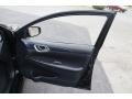 Super Black - Sentra SR Photo No. 16