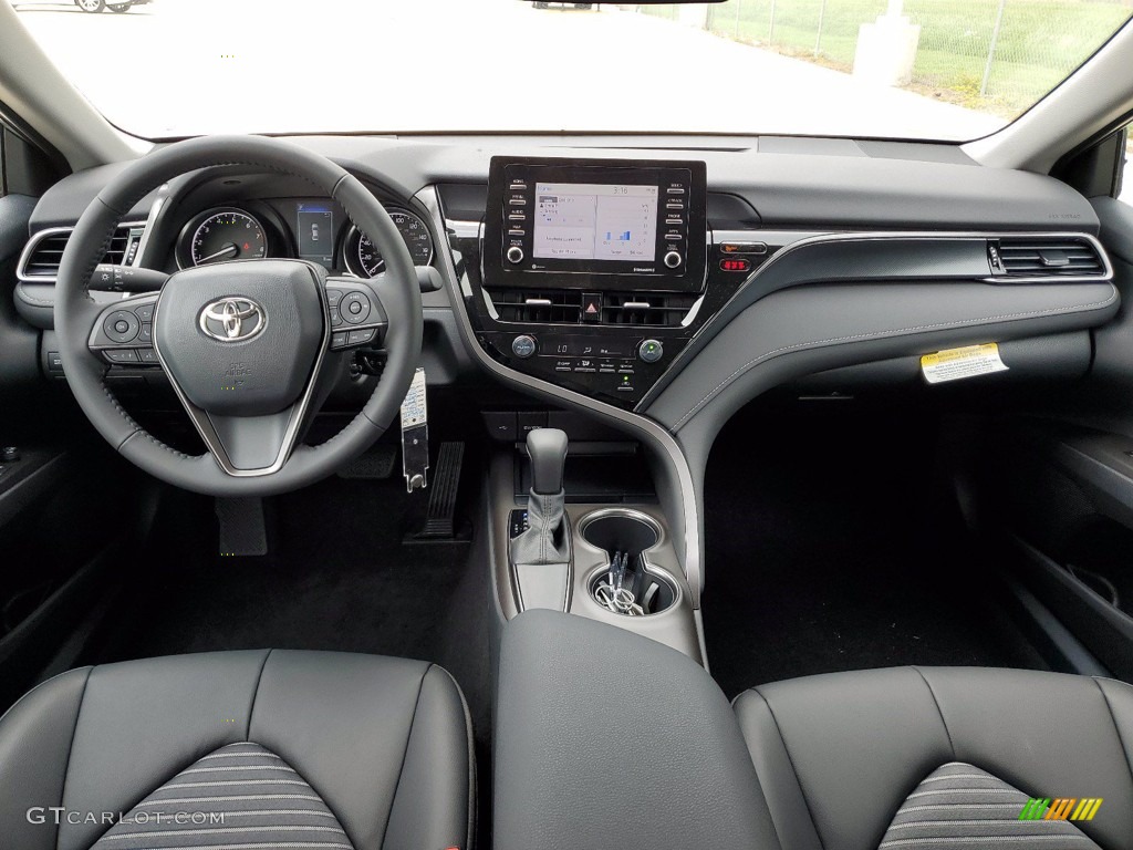 2021 Toyota Camry SE Nightshade Dashboard Photos