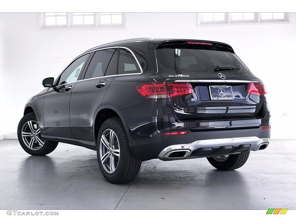 2021 GLC 300 - Black / Black photo #2