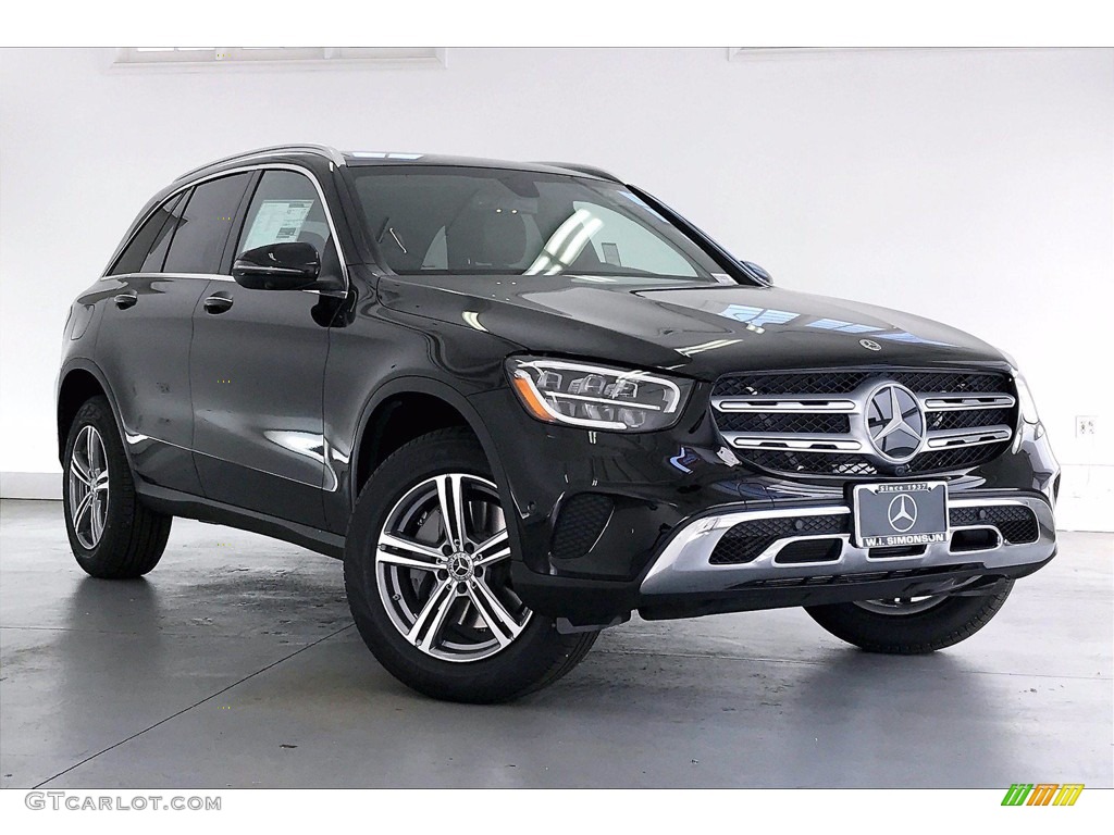 2021 GLC 300 - Black / Black photo #12