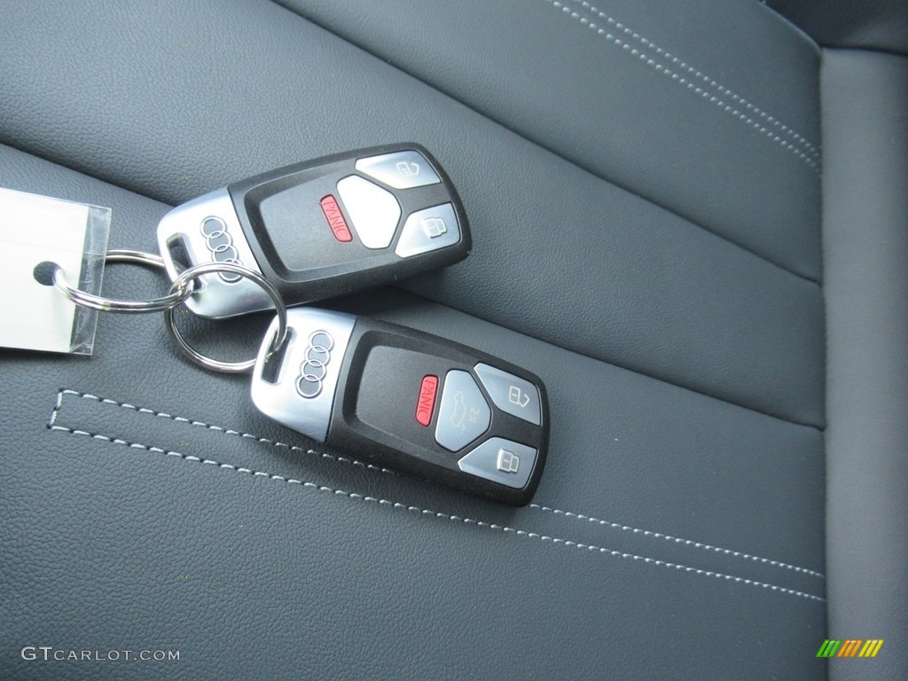 2020 Audi A4 Premium quattro Keys Photos