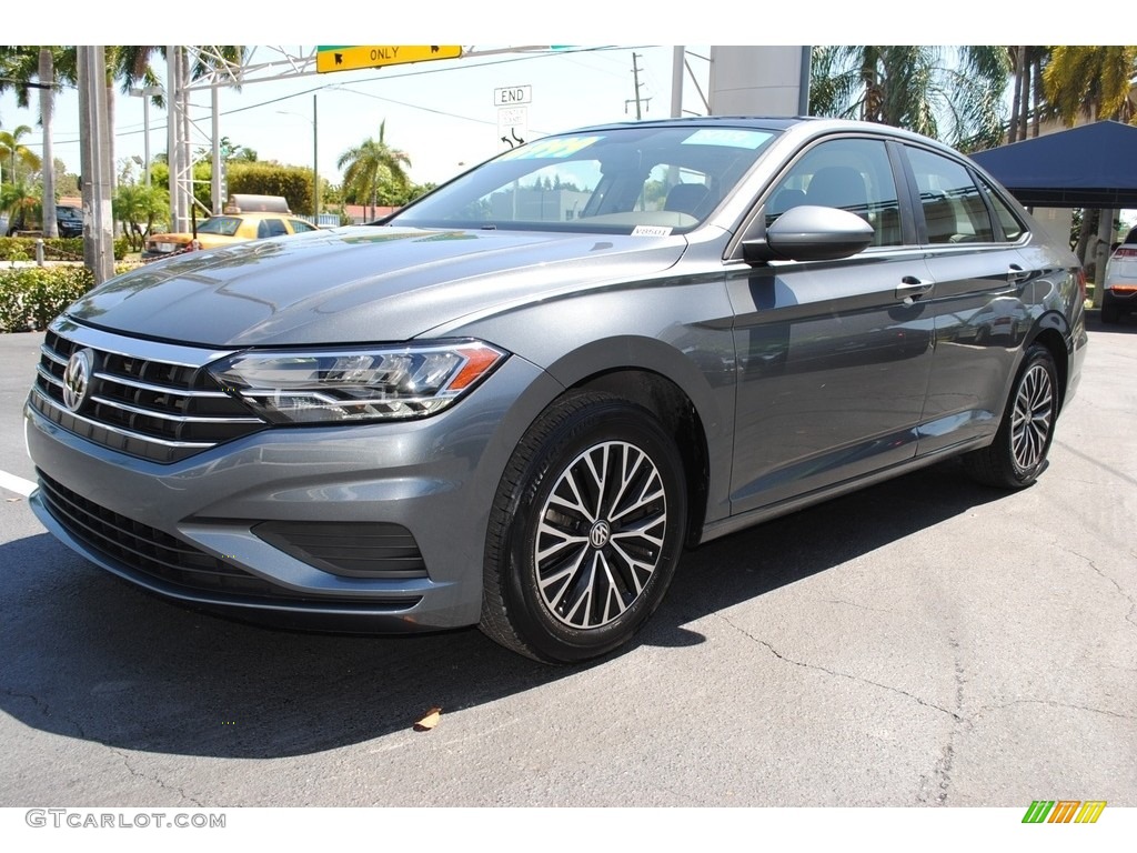2019 Jetta SE - Platinum Gray Metallic / Titan Black photo #5