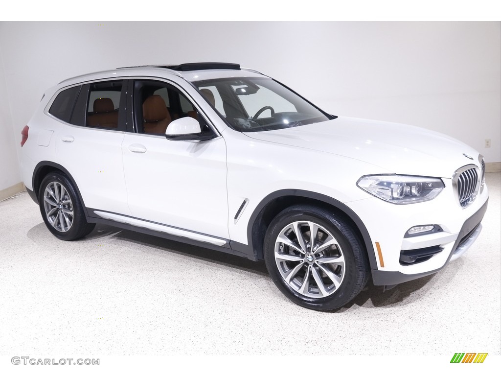 2018 X3 xDrive30i - Mineral White Metallic / Cognac photo #1