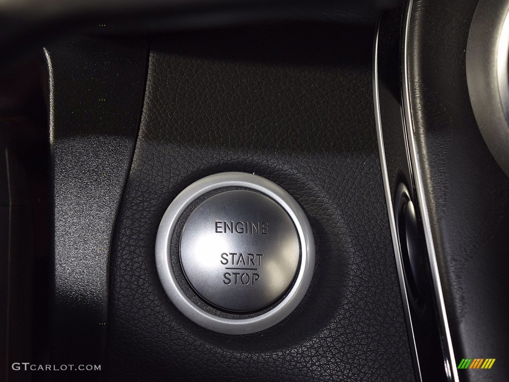 2018 GLC 300 4Matic - Brilliant Blue Metallic / Silk Beige/Espresso Brown photo #20