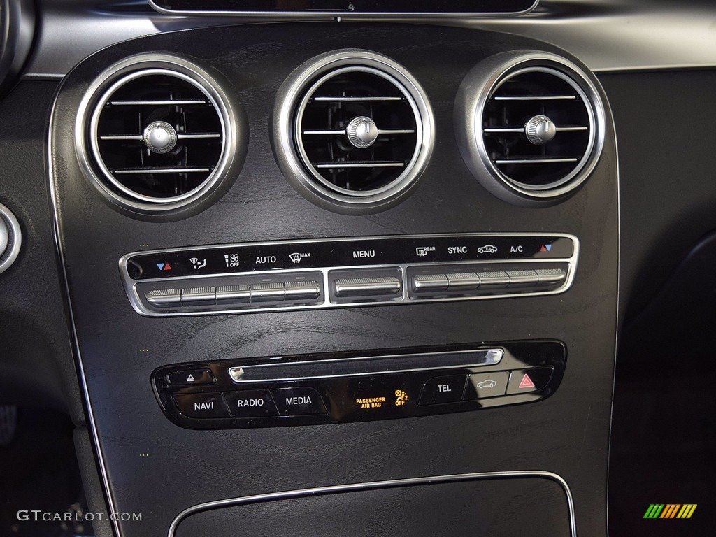 2018 GLC 300 4Matic - Brilliant Blue Metallic / Silk Beige/Espresso Brown photo #35