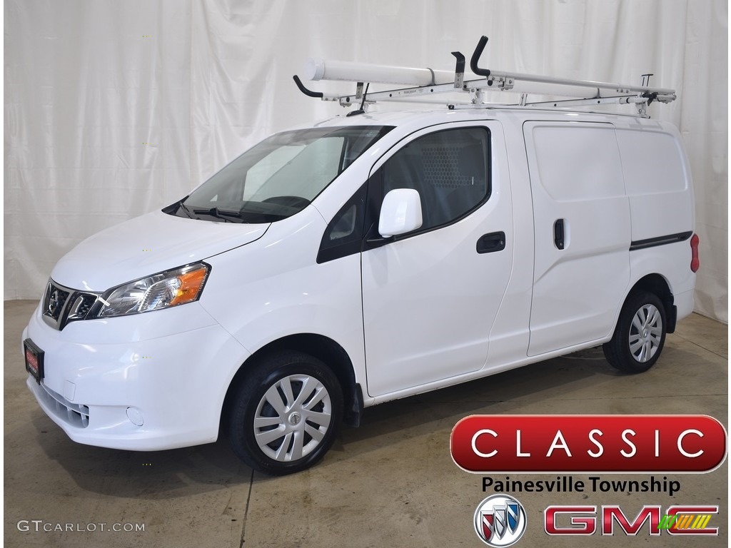2019 NV200 SV - Fresh Powder White / Gray photo #1