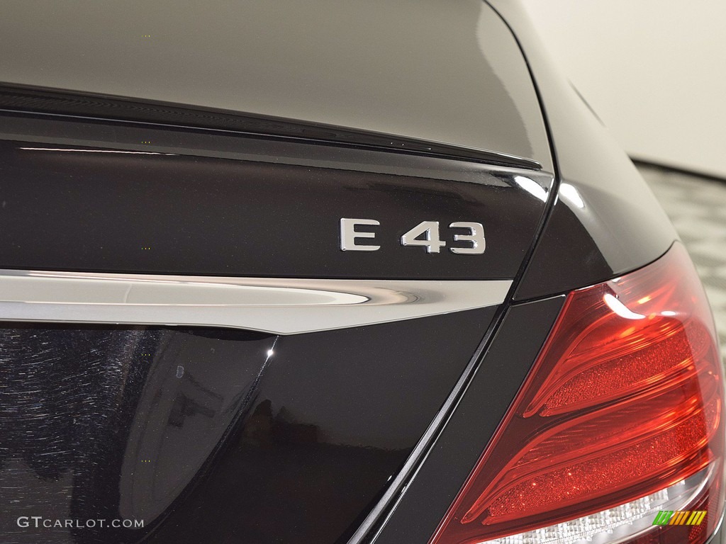 2018 E 43 AMG 4Matic Sedan - Black / Black photo #47