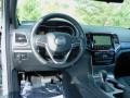 Sting-Gray - Grand Cherokee Laredo 4x4 Photo No. 13