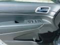 Sting-Gray - Grand Cherokee Laredo 4x4 Photo No. 14