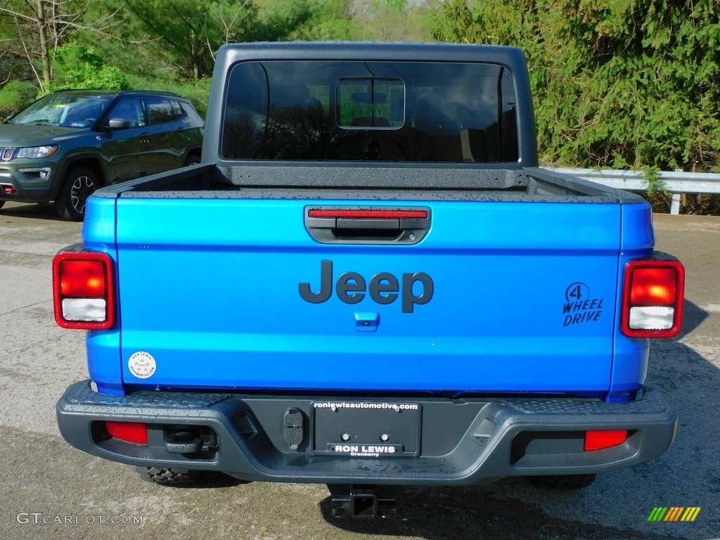 2021 Gladiator Willys 4x4 - Hydro Blue Pearl / Black photo #6