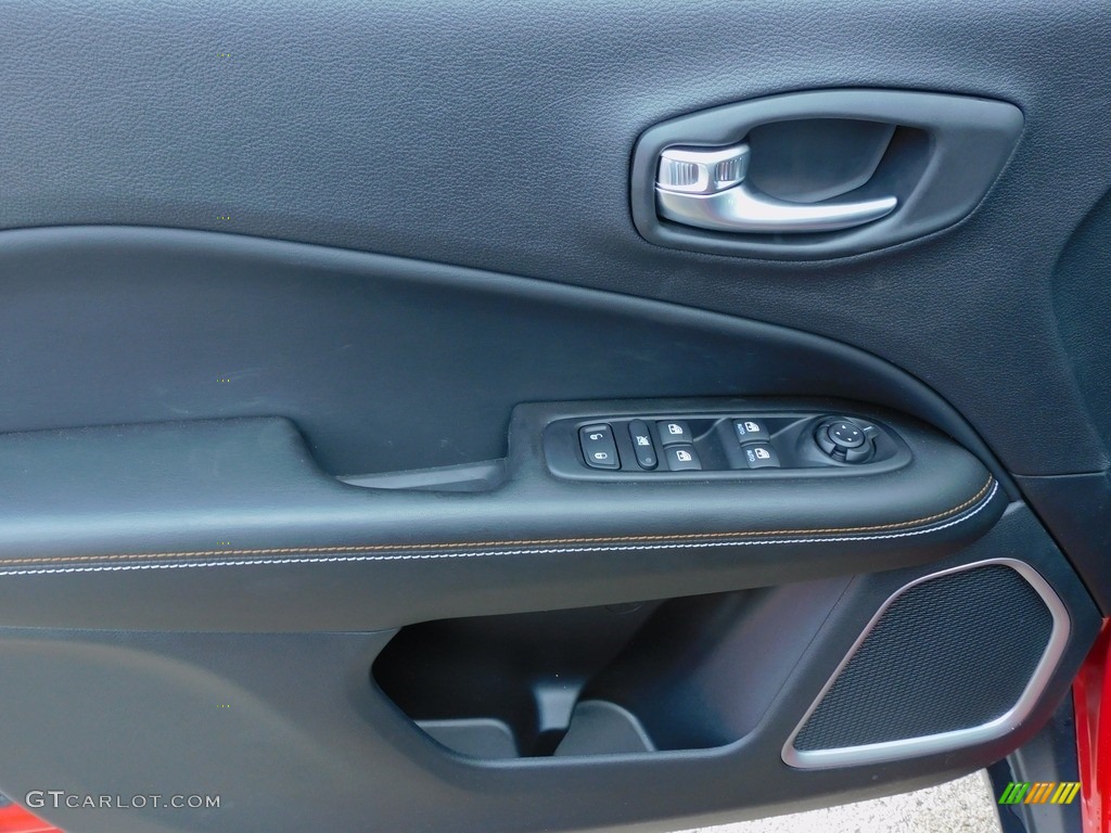 2021 Jeep Compass Latitude 4x4 Black Door Panel Photo #141848136