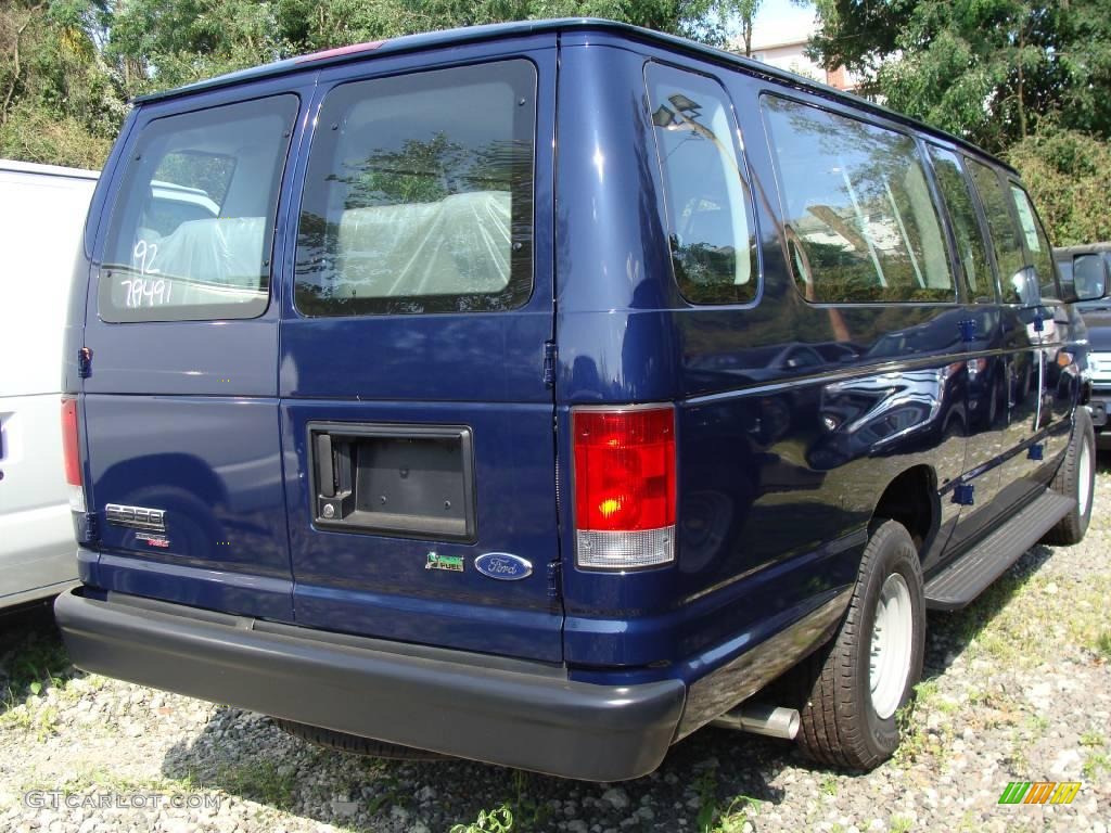 2009 E Series Van E350 Super Duty XL Extended Passenger - Dark Blue Pearl / Medium Flint photo #4