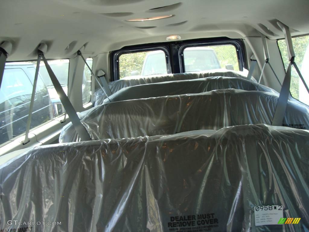 2009 E Series Van E350 Super Duty XL Extended Passenger - Dark Blue Pearl / Medium Flint photo #19