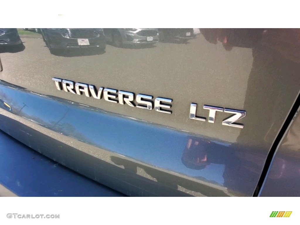 2011 Traverse LTZ AWD - Steel Green Metallic / Light Gray/Ebony photo #9