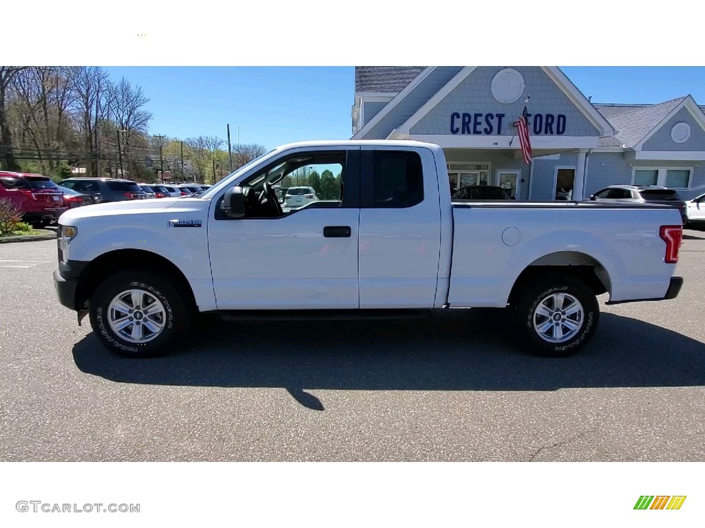 2017 F150 XL SuperCab 4x4 - Oxford White / Earth Gray photo #4