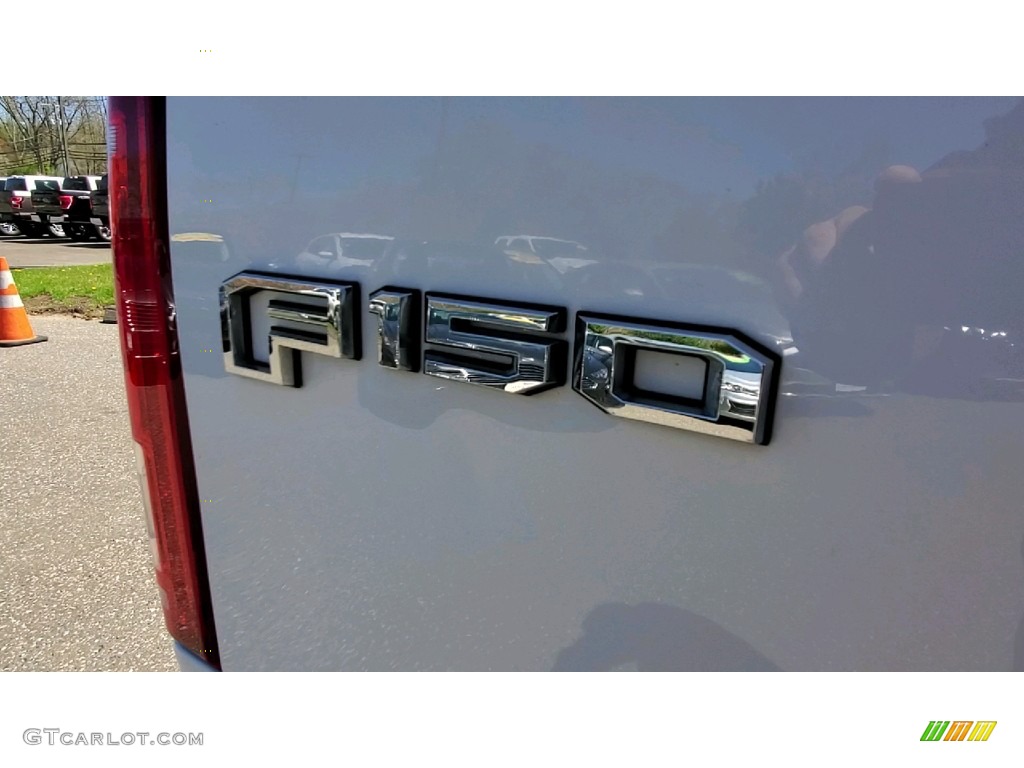 2017 F150 XL SuperCab 4x4 - Oxford White / Earth Gray photo #9