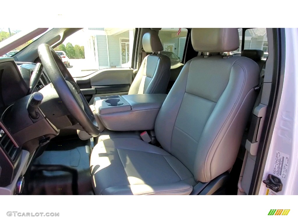 2017 F150 XL SuperCab 4x4 - Oxford White / Earth Gray photo #11
