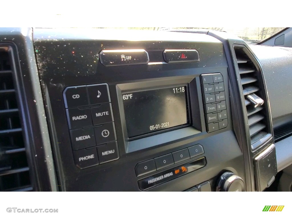 2017 F150 XL SuperCab 4x4 - Oxford White / Earth Gray photo #14