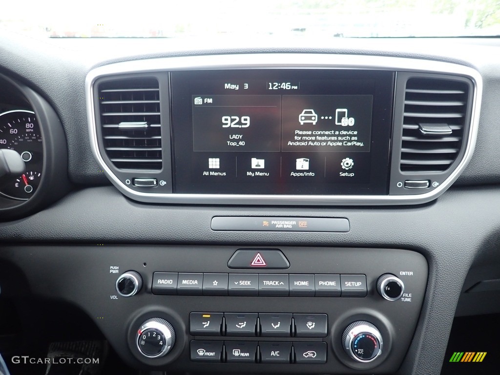 2022 Kia Sportage LX AWD Controls Photos