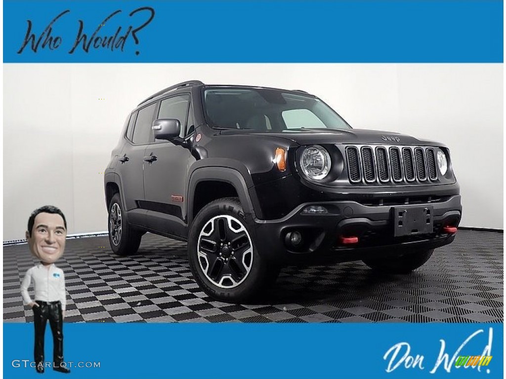 2017 Renegade Trailhawk 4x4 - Black / Black photo #1