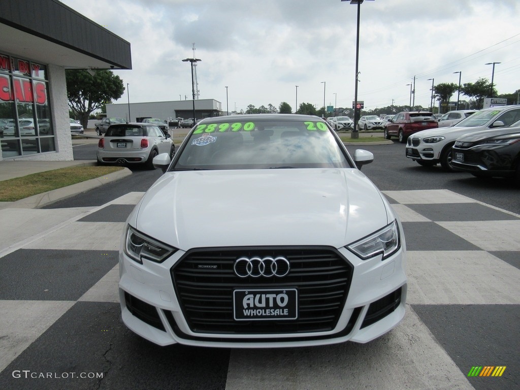 2020 A3 2.0 S Line Premium quattro - Ibis White / Black photo #2