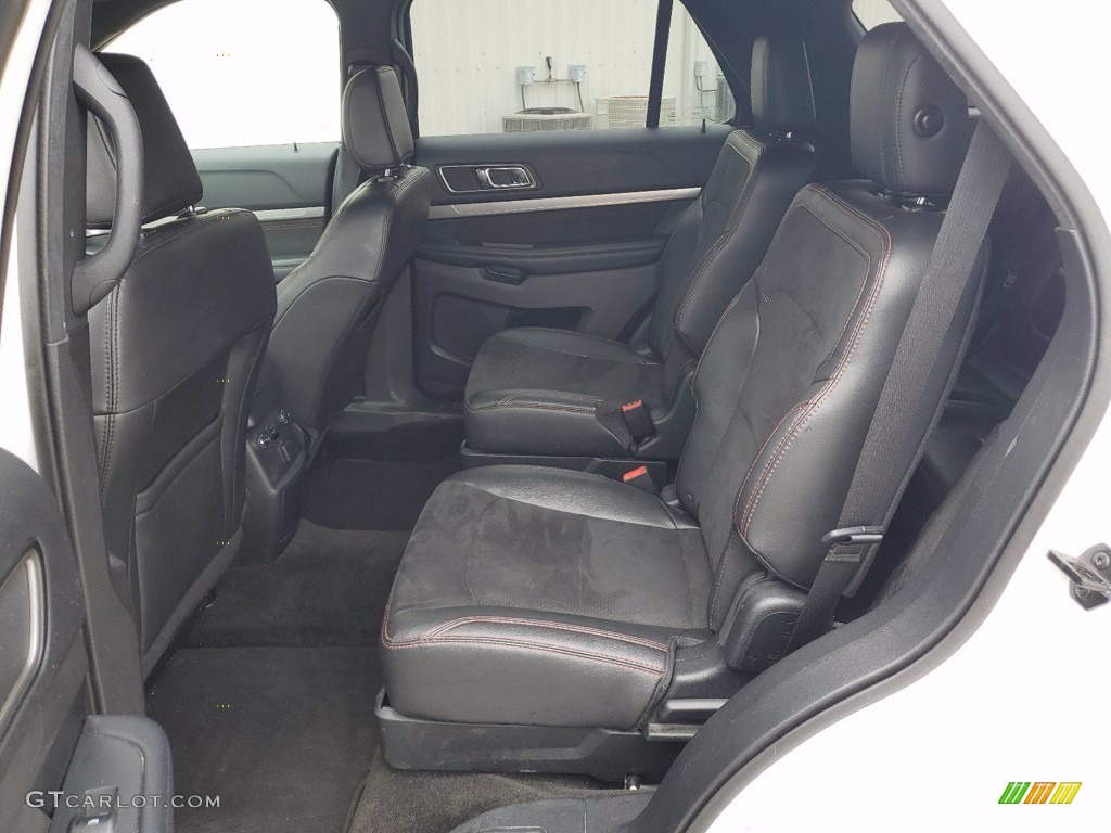 2018 Explorer XLT - Oxford White / Ebony Black photo #6