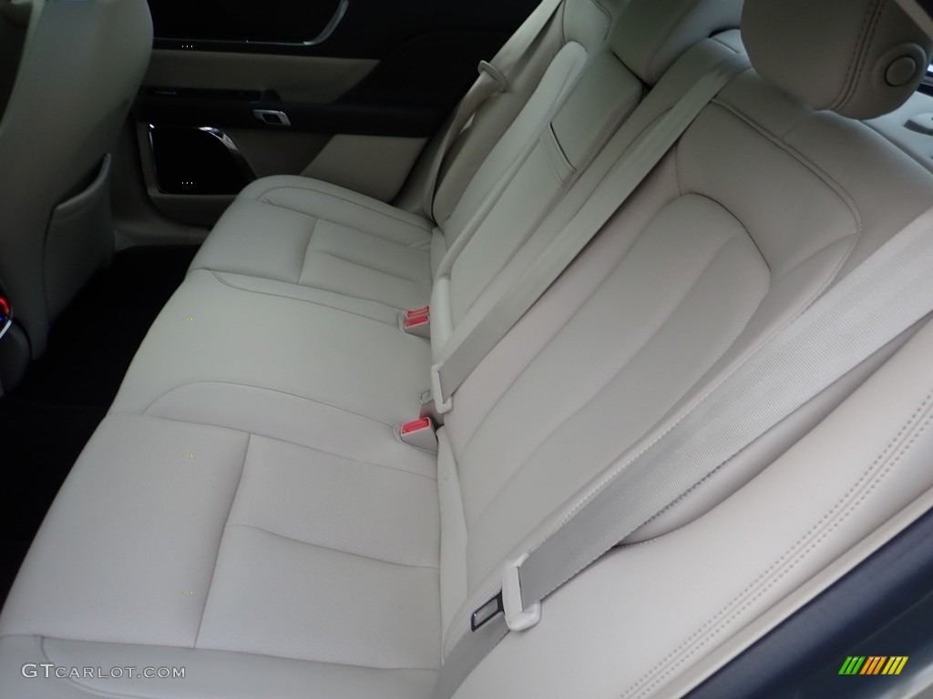 Cappuccino Interior 2017 Lincoln Continental Reserve AWD Photo #141864302