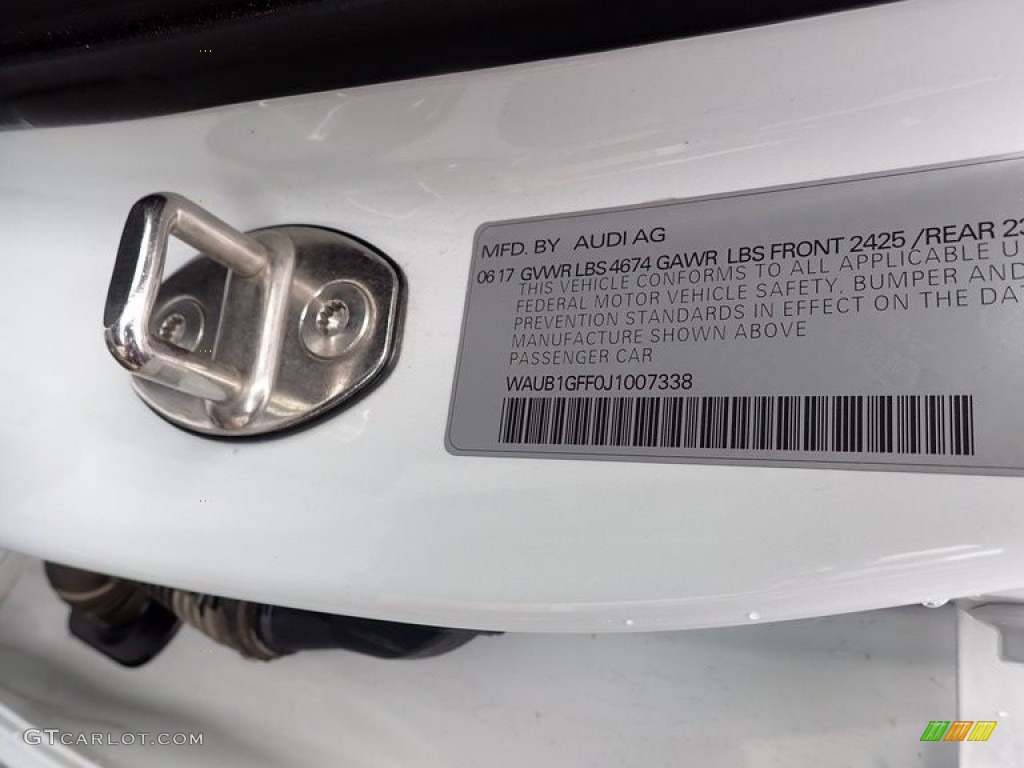 2018 S3 2.0T Premium Plus - Glacier White Metallic / Black photo #15