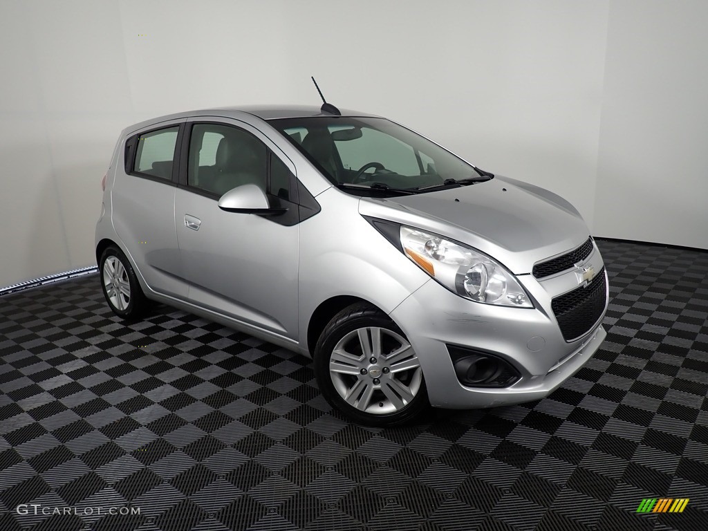 2015 Spark LT - Silver Ice / Silver/Silver photo #2