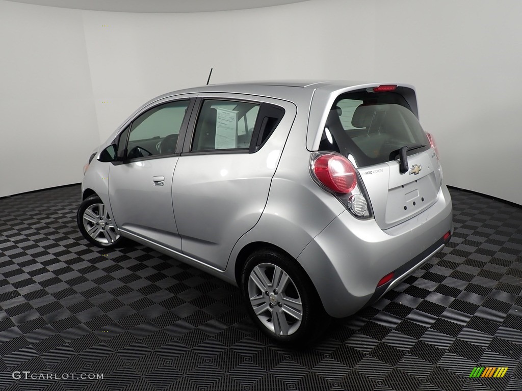 2015 Spark LT - Silver Ice / Silver/Silver photo #10