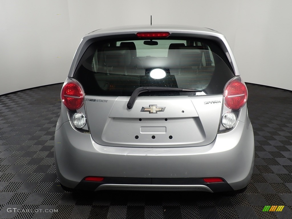 2015 Spark LT - Silver Ice / Silver/Silver photo #11