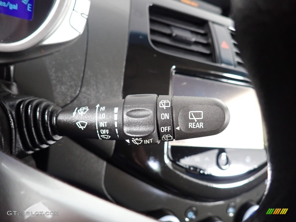 2015 Spark LT - Silver Ice / Silver/Silver photo #36