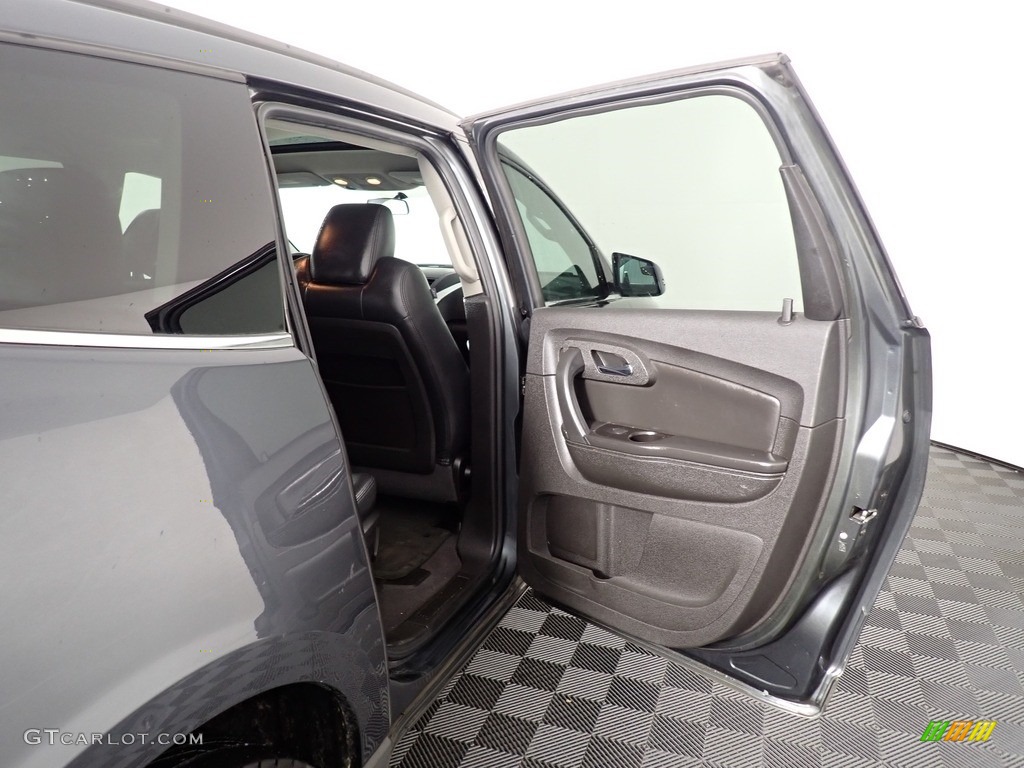 2011 Traverse LT AWD - Cyber Gray Metallic / Ebony/Ebony photo #28