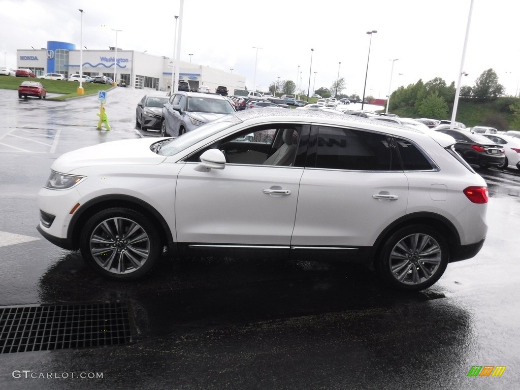 White Platinum 2016 Lincoln MKX Reserve AWD Exterior Photo #141871816