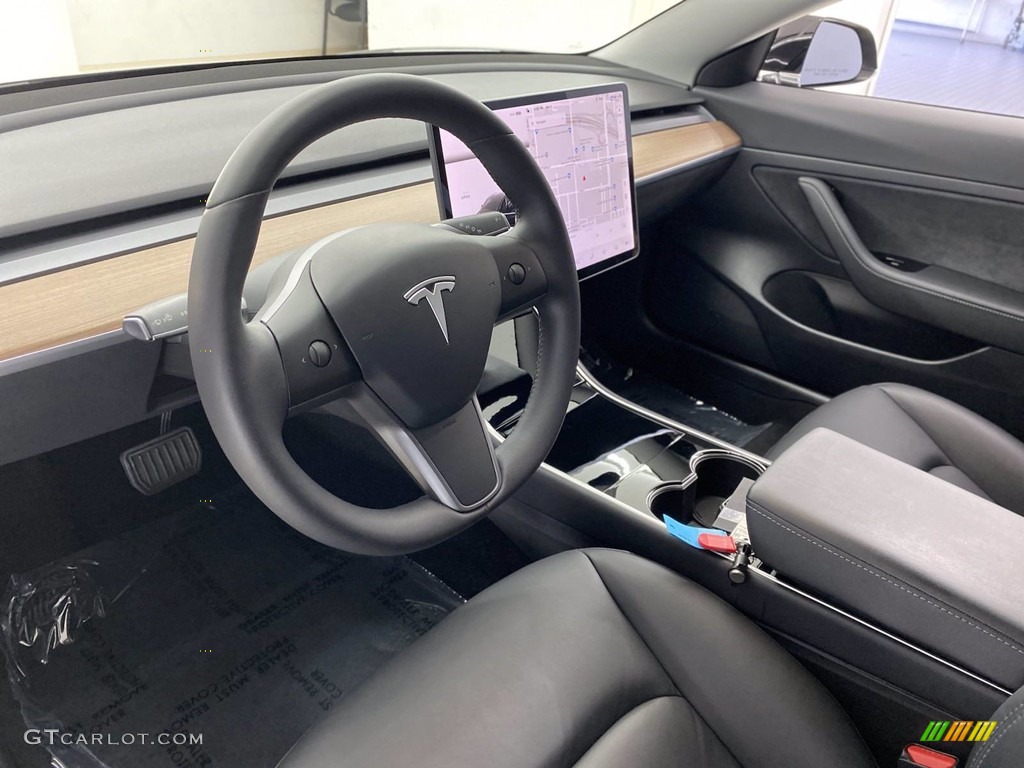 Black Interior 2020 Tesla Model 3 Standard Range Photo #141873982