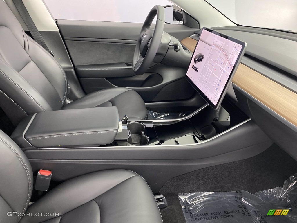 2020 Tesla Model 3 Standard Range Front Seat Photo #141874231