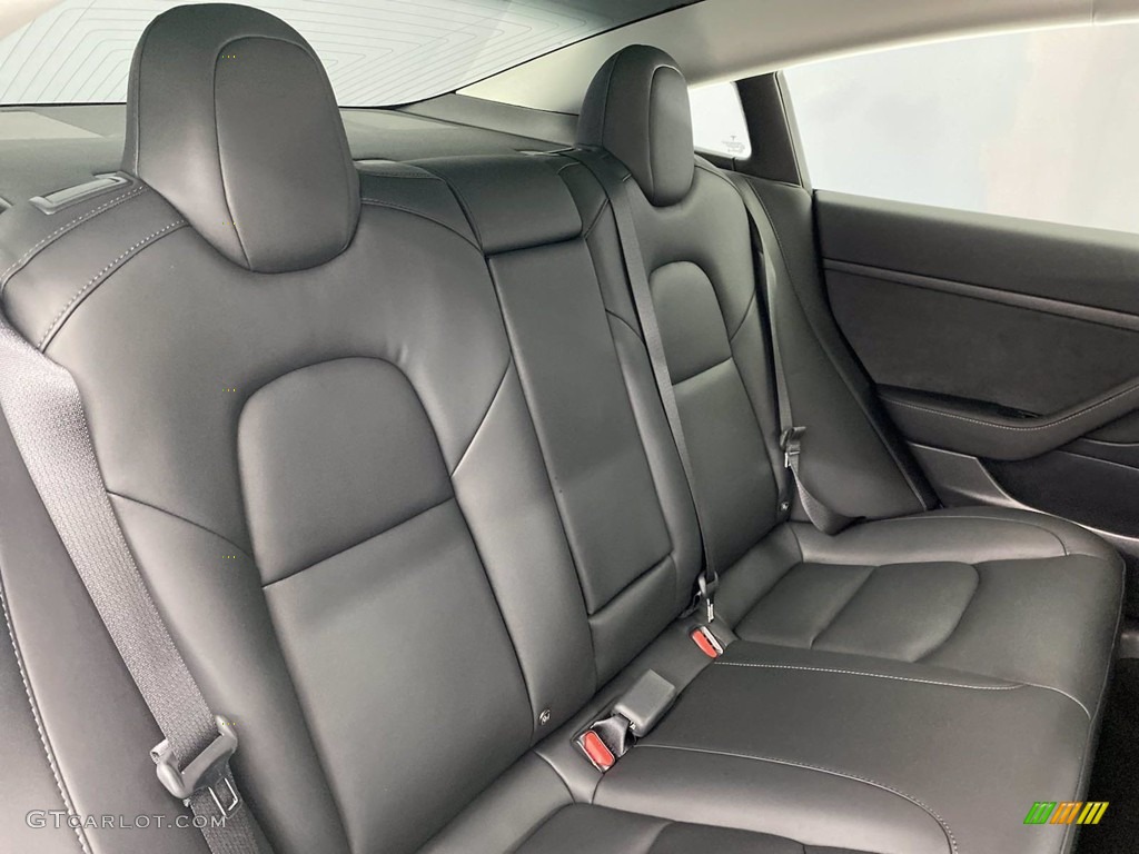 2020 Tesla Model 3 Standard Range Rear Seat Photo #141874294
