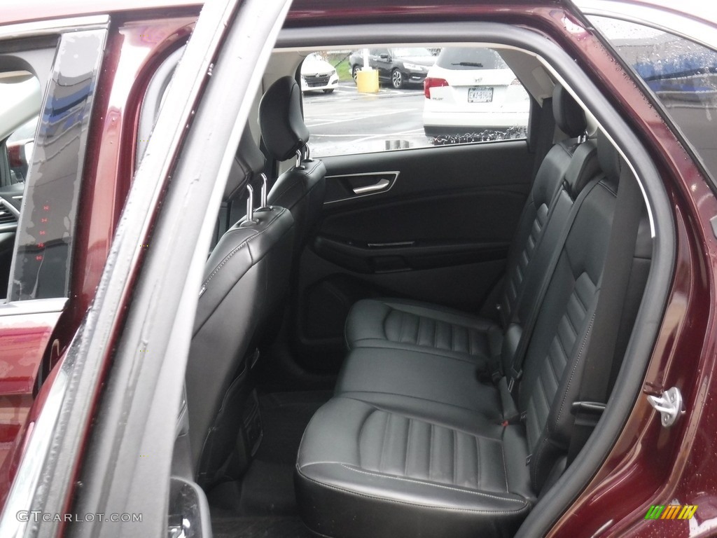 2017 Edge SEL AWD - Ruby Red Metallic / Ebony photo #28