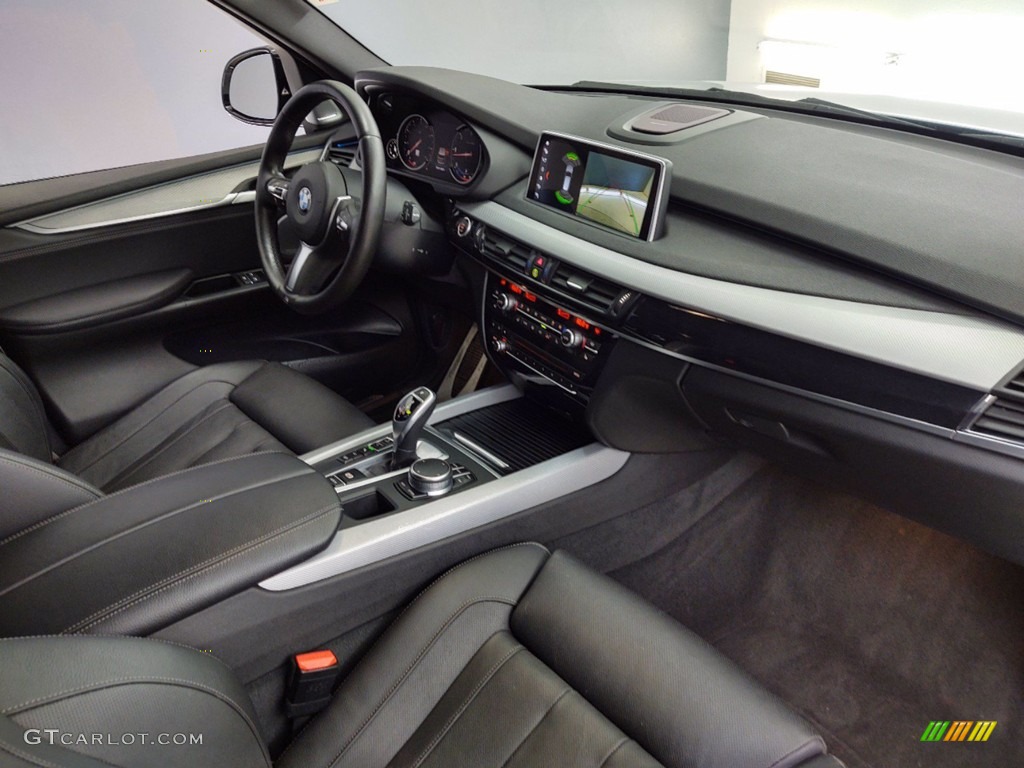 2018 X5 xDrive35d - Glacier Silver Metallic / Black photo #33