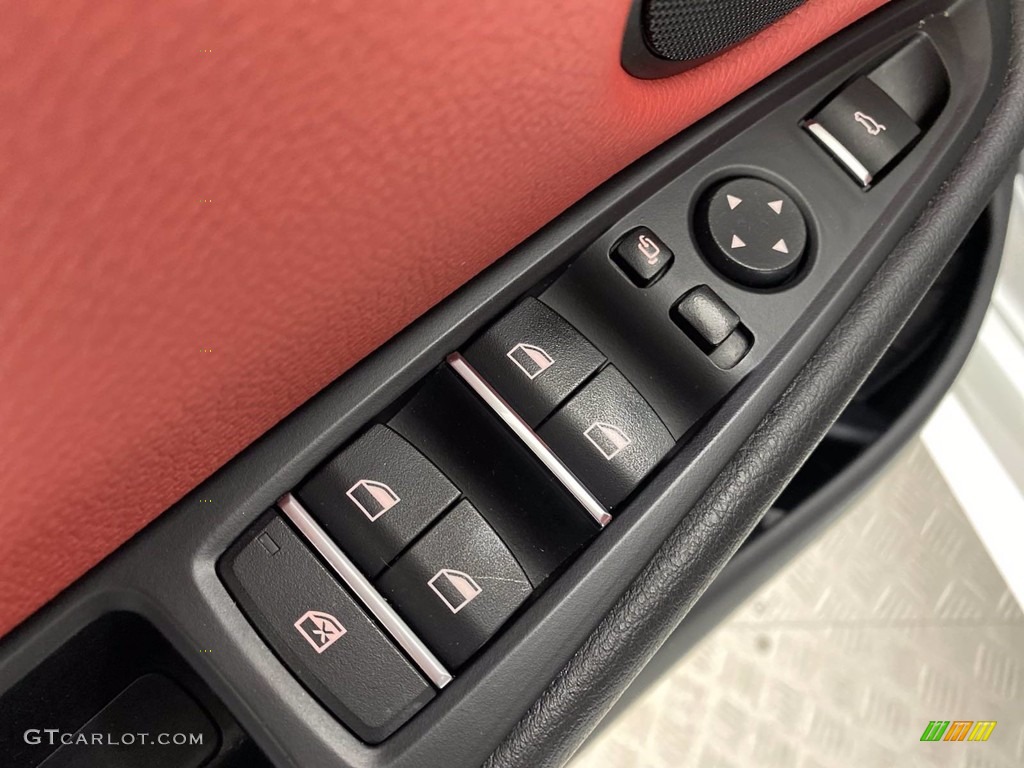 2019 BMW X6 sDrive35i Coral Red/Black Door Panel Photo #141876216